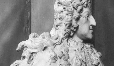 Zijaanzicht van de portretbuste van Maximiliaan II Emmanuel